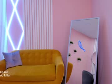 girl
        milablush cam image #274655