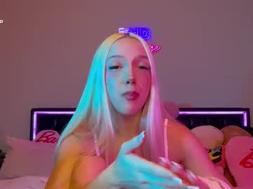 girl
        riababe cam image #6119056