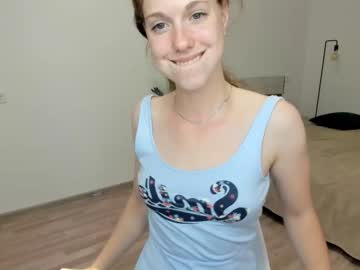 girl
        jul_jul_jul cam image #2192053