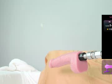 girl
        lusciouslipsxx cam image #6091699