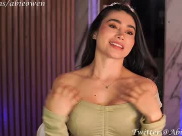 girl
        abie_owen cam image #6771186