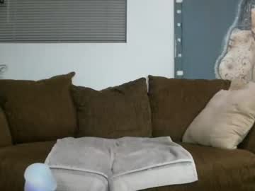 girl
        forbiddenflower420 cam image #575226
