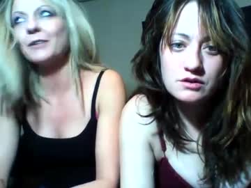 couple
        jacquelinestone56 cam image #6111942