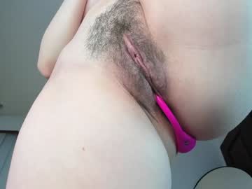 girl
        hojack_borseman cam image #5330799