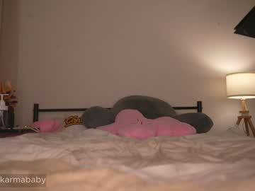 girl
        sweetkarmababy cam image #6017269