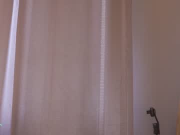 girl
        _lasuescun cam image #4046869