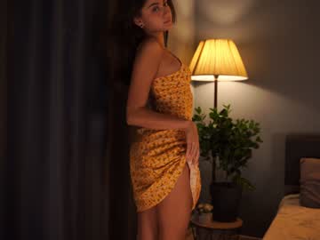girl
        tessarosse_ cam image #2960554