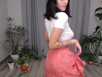 girl
        fiona_berry cam image #154257