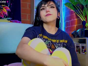 girl
        kybaa__ cam image #4915730