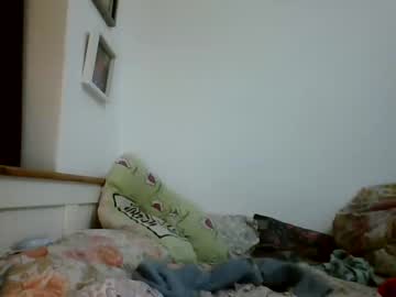 girl
        gabriela_tease cam image #457315