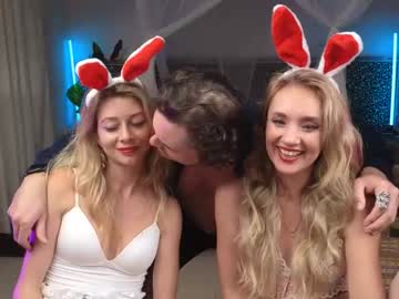 couple
        goddess_marylin cam image #3833624