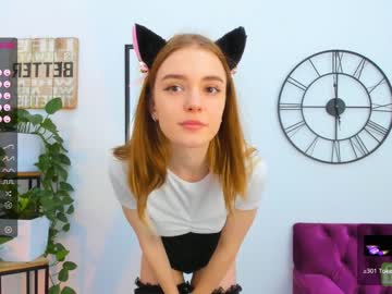 girl
        elizabeth__gray cam image #1158617