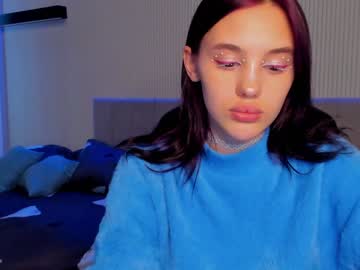 girl
        angella_kleee cam image #2801290