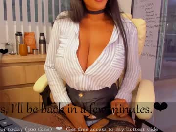 girl
        anahi_ryan cam image #3399583