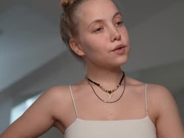 girl
        appr0ved cam image #6142274