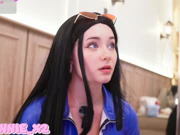 girl
        sunny_sonnie cam image #5914328