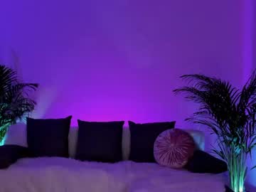 girl
        jessiccaburns cam image #3157750