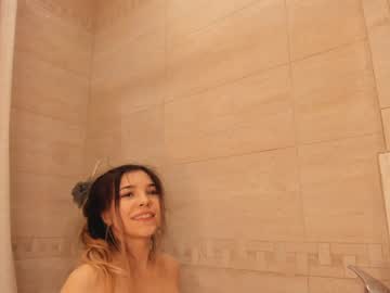 girl
        stripfromparadise cam image #857175