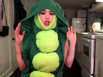 girl
        littlesugarpea cam image #1025471