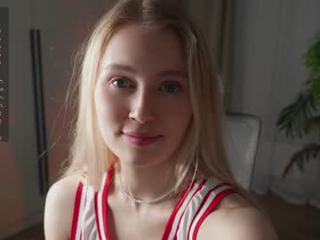 girl
        sonyaericsson cam image #3968210