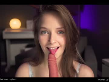 girl
        hermione_potter_couple cam image #2911989