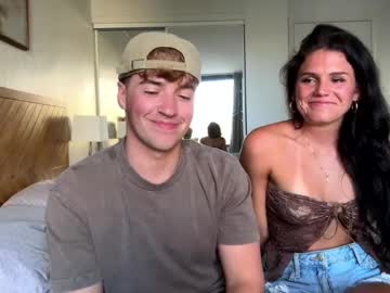 couple
        alpha_luke cam image #6887173
