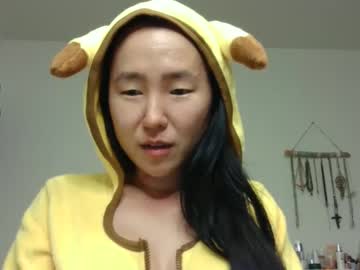 girl
        jiwon4u cam image #2341490