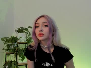 girl
        elizabeth__gray cam image #640148