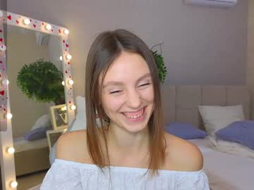 girl Cam Girls Masturbating With Dildos On Chaturbate with jule_mills