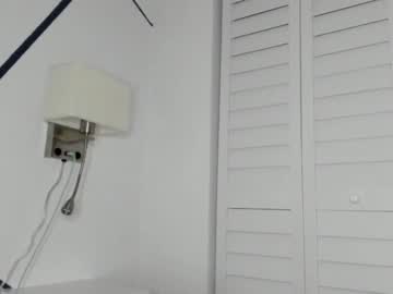girl
        lilbeccaxo cam image #243505