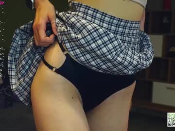 girl
        audreycarvin cam image #4690920