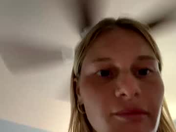 girl
        verycherryxx cam image #4465440