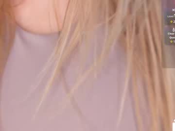 girl
        keilybrul cam image #6250479