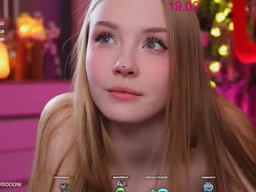 girl
        lissa_meooow cam image #6170000