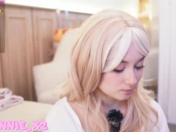 girl
        sunny_sonnie cam image #5604395