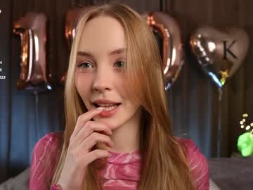 girl
        lissa_meooow cam image #5206422