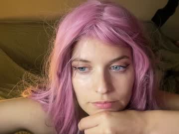 girl
        angelika_rouge cam image #4700335