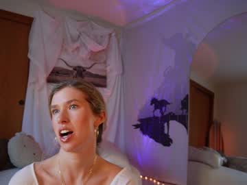 girl
        lucy_gooosey cam image #6937152