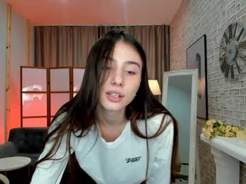 girl
        chio_rio cam image #852273