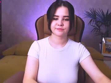 girl
        mili_mi cam image #223674