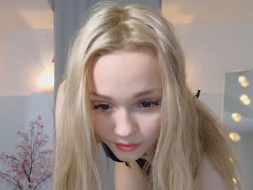 girl
        ohmymisa cam image #1075906