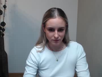 girl
        jessy_mar cam image #1244484