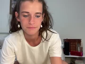 girl
        yourgirlnicolexo cam image #6549143