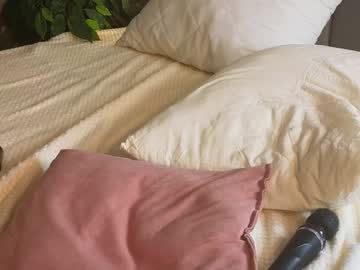 girl
        _scarletlove cam image #5101122