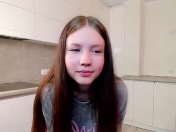 girl
        dorisflack cam image #4089557