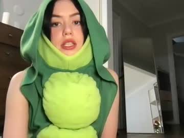 girl
        littlesugarpea cam image #3086780
