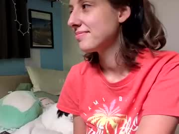 girl
        adasonii cam image #4675091