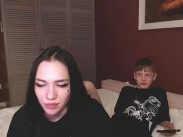 couple Cam Girls Masturbating With Dildos On Chaturbate with a_s_m_