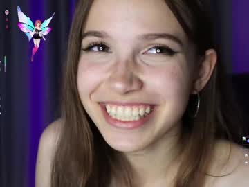 girl
        mellowpearl cam image #6929363
