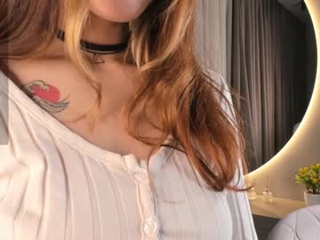 girl
        merciabawden cam image #4743461